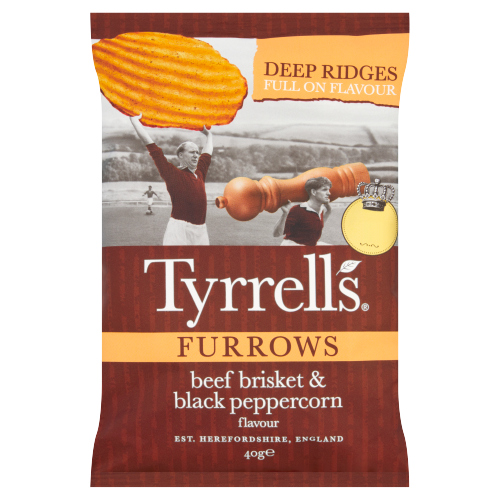 TYRRELLS FURROWS BEEF BRISKET & BLACK PEPPERCORN CRISPS 40G