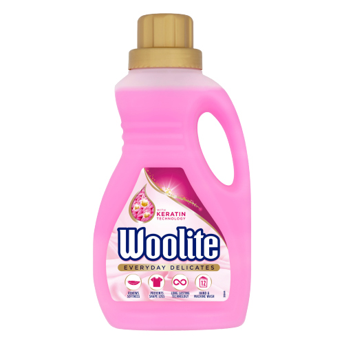 WOOLITE LAUNDRY DETERGENT DELICATES 750ML