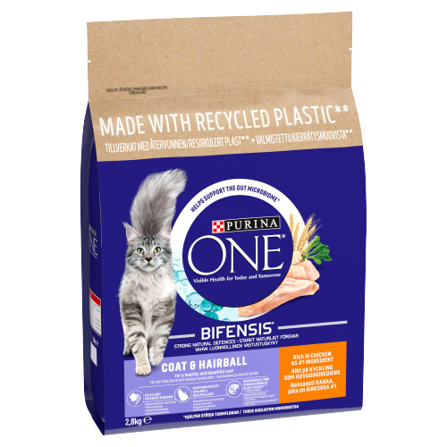 PURINA ONE COAT & HAIRBALL CHICKEN & WHOLE GRAINS DRY CAT FOOD 2.8KG